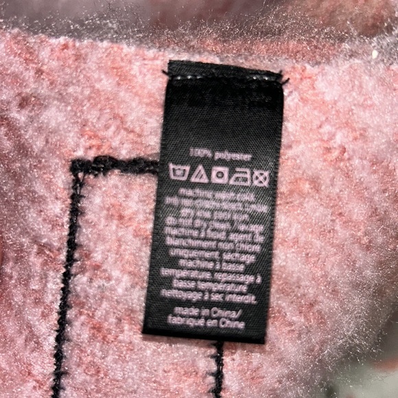 Victoria Secret Warm Long Scarf - Picture 8 of 10